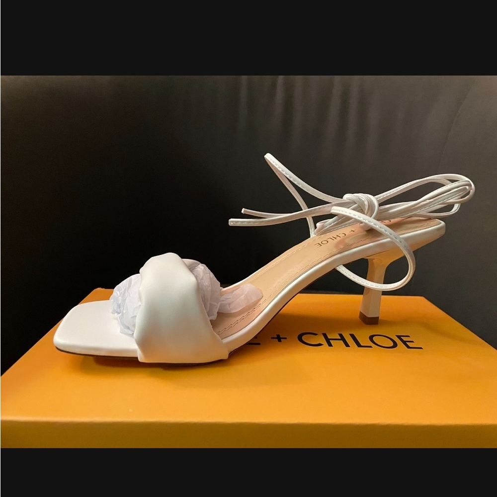 Chase + Chloe Twisted Puffy Band Pace Up Heel